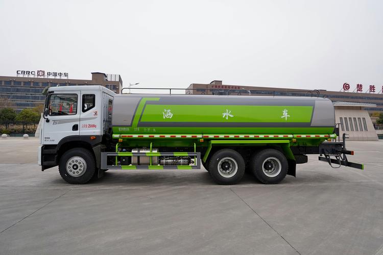 國六華神T5 20方灑水車產(chǎn)品評(píng)測(cè)